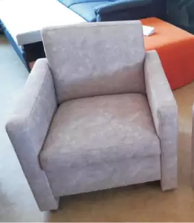 Klasické křeslo v látce Deneris Skladem Bruno