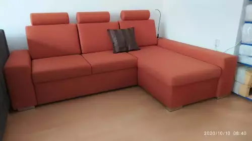 Modernizovaná rozkládací sedací souprava Martin SKLADEM