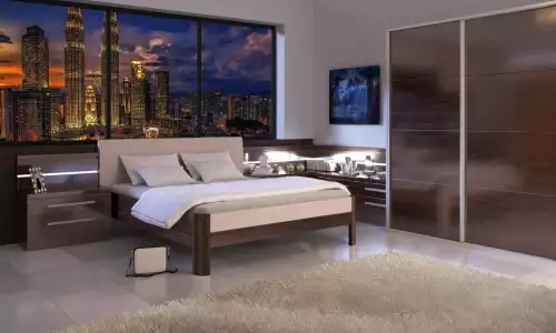 Šatní skříň Teodora s posuvnými dveřmi ve vysokém lesku