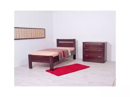 Elegantní jednolůžku z bukového masivu s vysokým čelem Kristýna