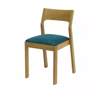 Dubová stohovatelná židle s čalouněným sedákem ošetřena lněným olejem Z622