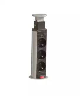 Zásuvková věž vhodná k připojení ke stolu