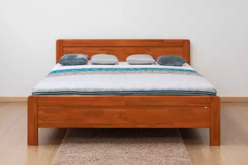 Luxusní masivní postel s oblými nebo rovnými rohy Adam family