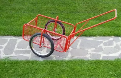 Středně velký ruční vozík s nosností až 100 kg