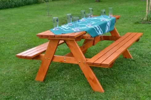 Masivní pivní set na zahrádku pro 6 osob